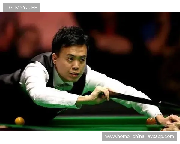 傅家俊训练照曝光，引中国球迷集体怀念